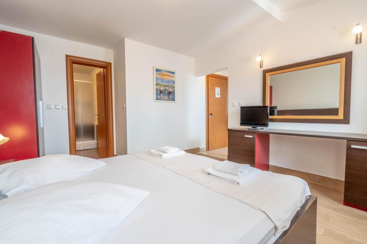 Pansion Epetium Hotel Stobrec Luaran gambar