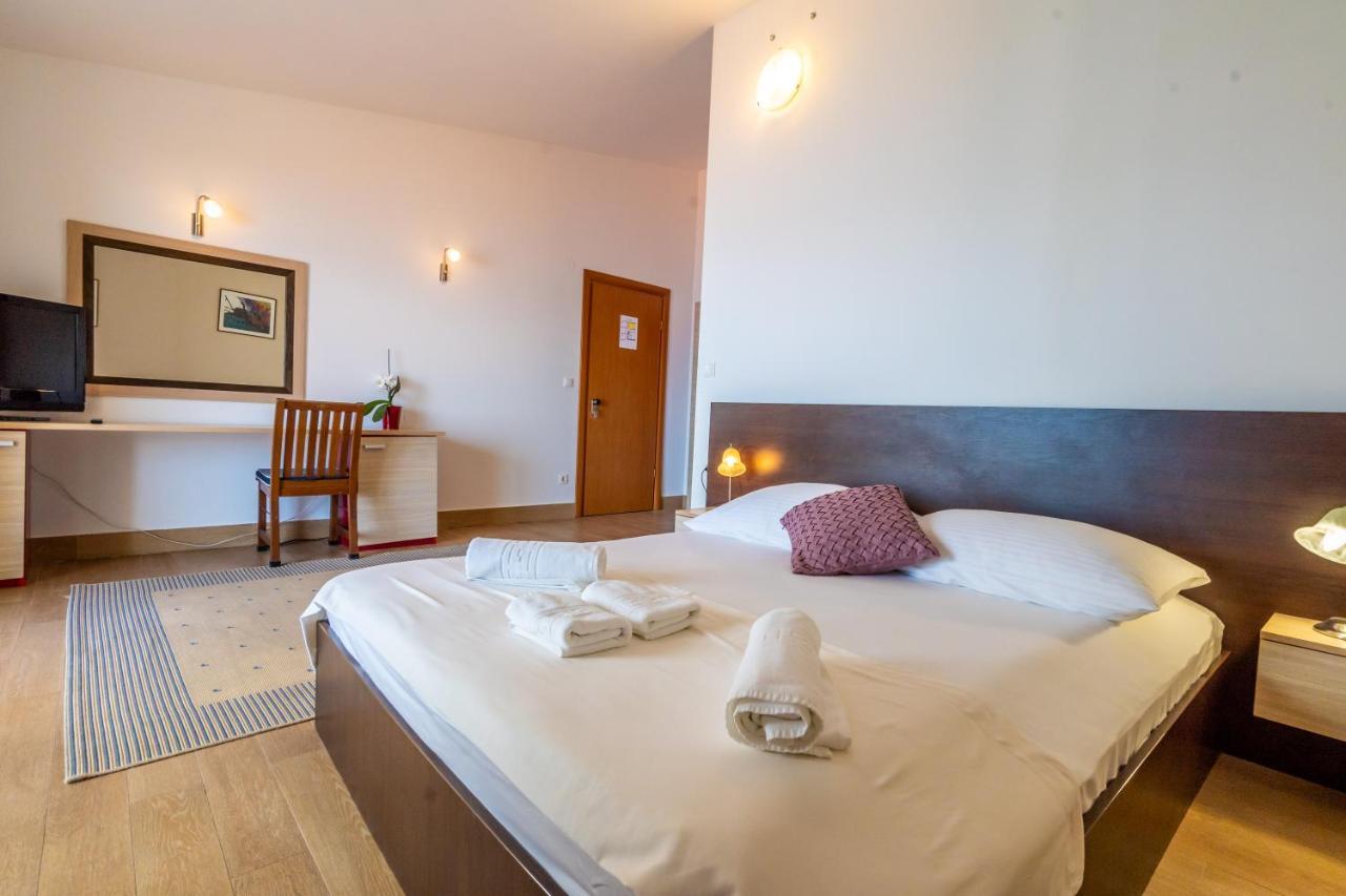 Pansion Epetium Hotel Stobrec Luaran gambar
